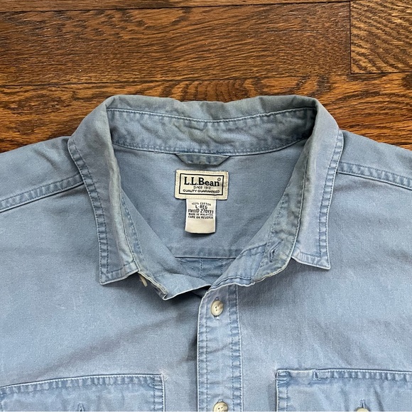 L.L. Bean Sunwashed Canvas Shirt in Blue, Traditional Fit - Picture 3 of 6